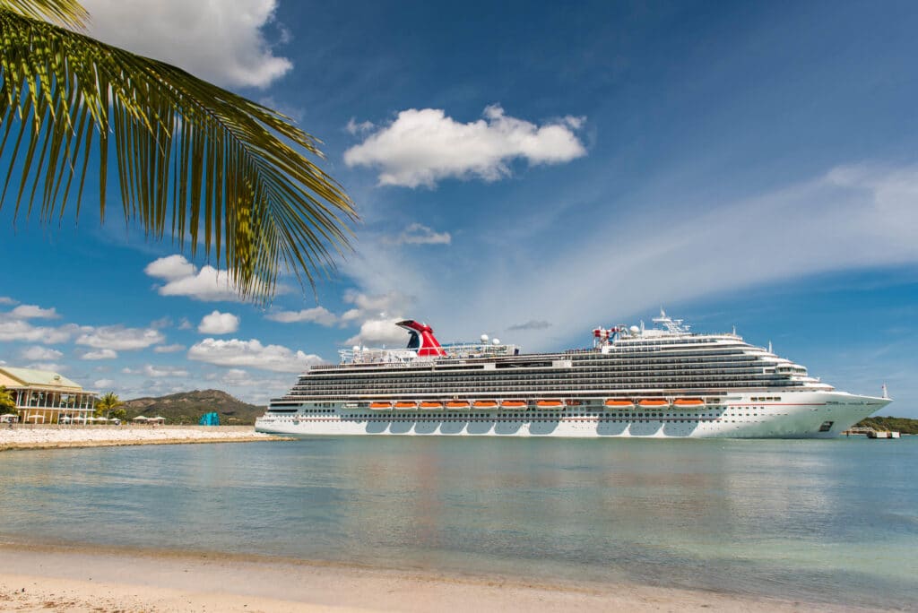 A distant view of Carnival Horizon at the sea